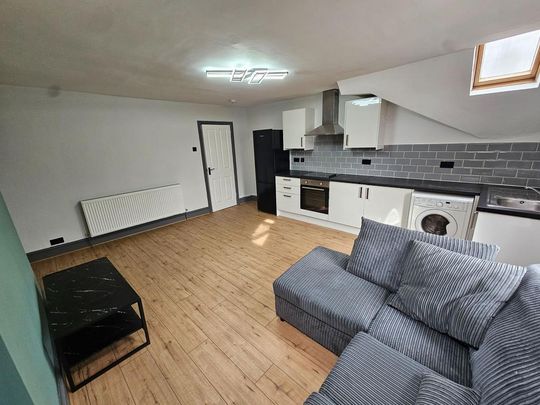 2 bedroom apartment to rent - Photo 1