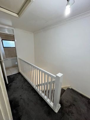 2 Bed Terraced House, Elmgrove Crescent, HA1 - Photo 1