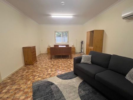 Tamworth Furnished Accommodation East - Photo 3