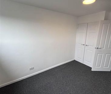 Parkdale House, Dunmurry, Belfast, BT17 9DA - Photo 2