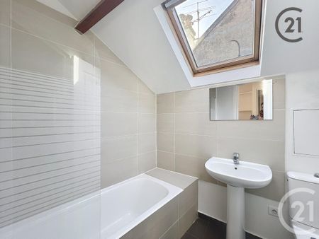 Location Appartement 2 pièces 35m² MELUN 77000 - Photo 3