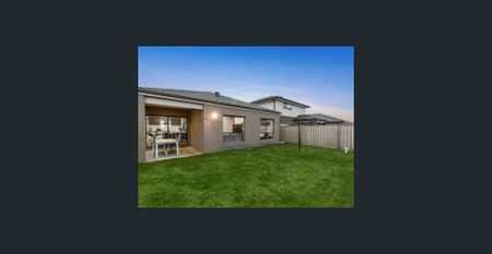 Amazing 4-Bedroom Home! - Photo 3