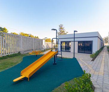 Apartamento com 2 quartos e 45m² para alugar em Lomba do Pinheiro, ... - Photo 2