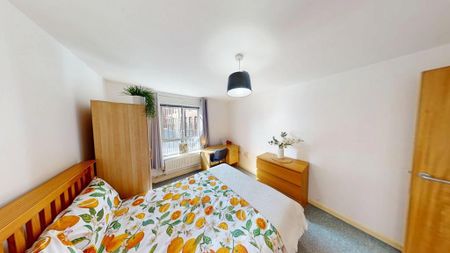 1 bedroom ground floor flat to rent - Photo 4