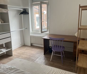 Location Appartement 2 pièces 28m² LILLE 59260 - Photo 4