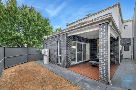 First Class Designer Family Living In The Esplanade! - Photo 5