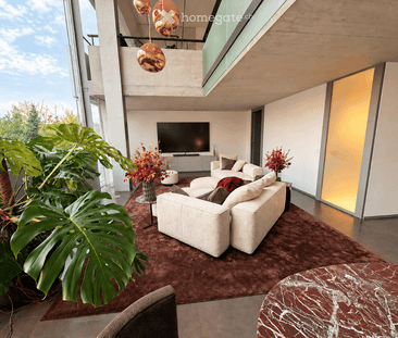Exclusive 180 m² Designer Loft | Lake Views | Fully Furnished - Photo 2