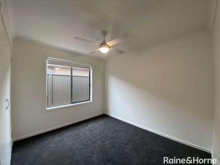 25 Belanger Court, Blakeview, SA 5114 - Photo 2