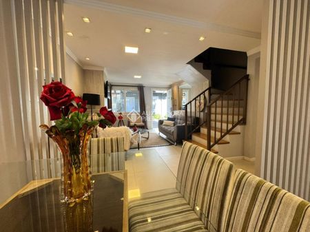 Casa Geminada com 4 quartos e 113m² para alugar em Parque das Hortensias, Canela. - Photo 3