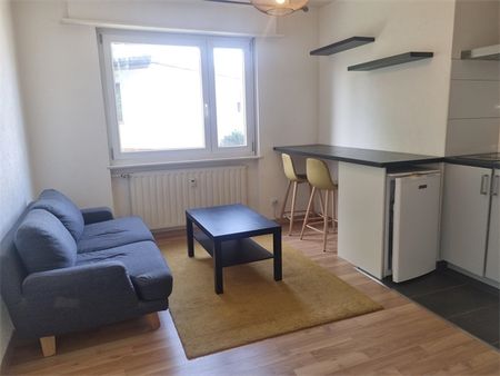 Location Appartement 2 pièces 25m² - Photo 2