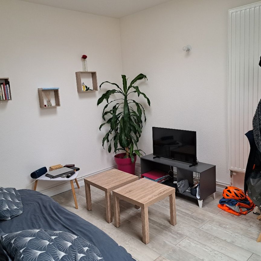 Location Appartement 2 pièces 25m² - Photo 1