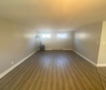 34 Greer St, Kingston, ON K7K 2V9 - Photo 1
