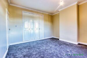3 BEDROOM Flat - Duplex - Photo 4