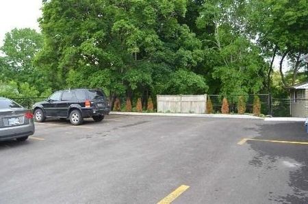 For Lease - 253 Prospect Street Unit# #3 - Main Floor, Newmarket, Ontario - Photo 2