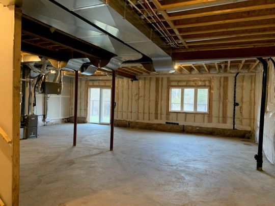 For Lease - 87 Big Canoe Drive, Georgina, Ontario - Photo 1