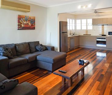 3 Bedroom Lowset Queenslander in Inner City - Photo 4