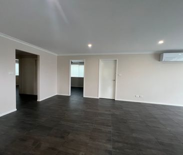 Home For Rent - Photo 5