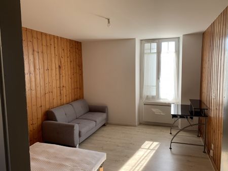 Appartement à louer 2 pièces - Photo 2