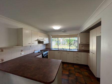 Large Family Home in Callala Beach - Photo 5
