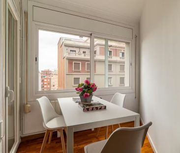 Carrer d'Aragó, Barcelona, Catalonia 08015 - Photo 5