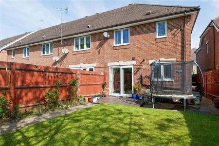 Tiggall Close, Earley, Reading, Berkshire, RG6 - Photo 3