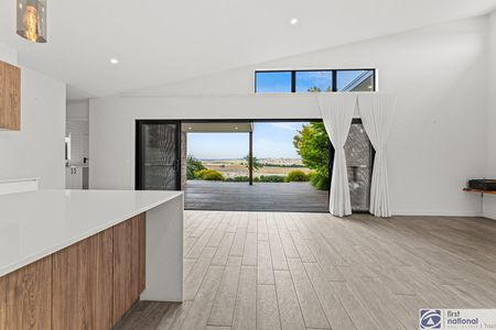 STUNNING HOME WITH BREATHTAKING VIEWS! - Photo 3