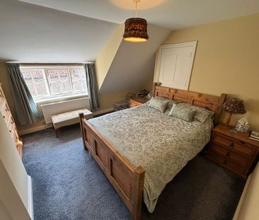 2 bedroom semi-detached house to rent - Photo 5