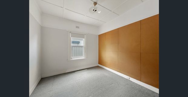 Charming and Well-presented home - Photo 1