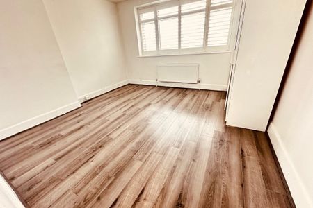 Seabourne Road, BOURNEMOUTH - Photo 3