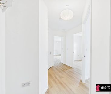 Price £1,200 pcm - Available Now - Unfurnished - Photo 1