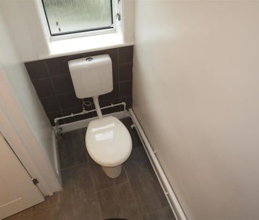 2 bedroom house to rent - Photo 4