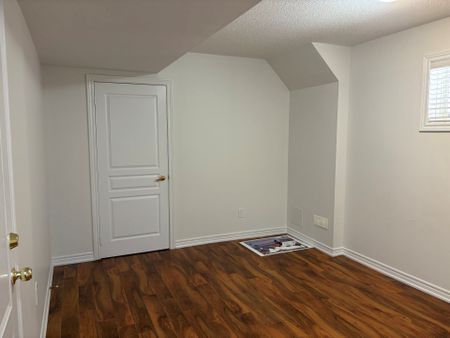 For Lease - 93 Thornbush Boulevard, Brampton, Ontario - Photo 3