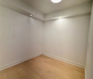 8 Manor Road W #408 - Photo 3