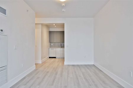 For Lease - 2916 Highway 7 Road Unit# 1409, Vaughan, Ontario - Photo 5