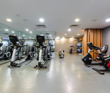 For Lease - 61 Yorkville Avenue Unit# 1011, Toronto, Ontario - Photo 1