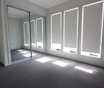 CLOSE TO SHOPS AND TRANSPORT - Photo 2