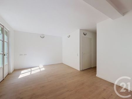 Location Appartement 3 pièces 55m² TROYES 10000 - Photo 3