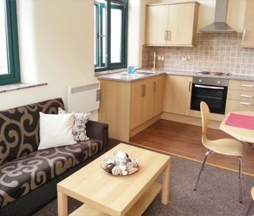 2 Bed - West End House Legrams Lane, Bradford, Bd7 - Photo 2