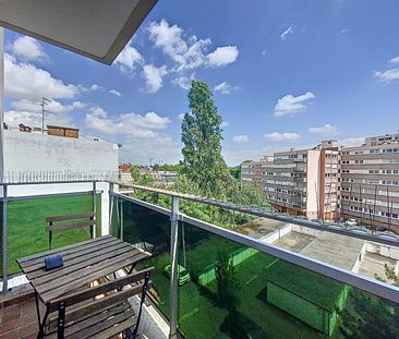 STRASBOURG Meinau - Beau F1 meublé avec balcon - Photo 2