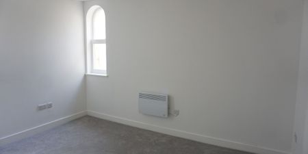 Third Avenue, Nottingham, NG7 - Photo 3