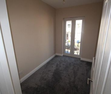 2 bedroom maisonette to rent - Photo 4