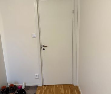 Tingvallavägen, Märsta - Photo 1