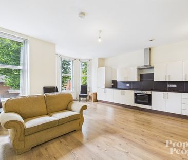 10b Glandore Avenue, Belfast, BT15 3FB - Photo 2