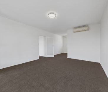 2/83 Wills Street, Kew VIC 3101 - Apartment For Rent | Domain - Photo 3