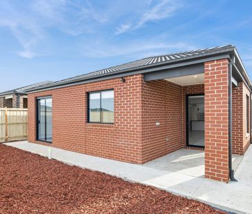 89 Lollipop Crescent, Sunbury, VIC 3429 - Photo 6