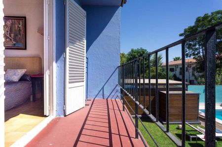 3 room luxury Detached House for rent in Seville, Andalusia - Photo 2