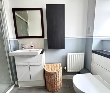 4 bedroom house to rent - Photo 1