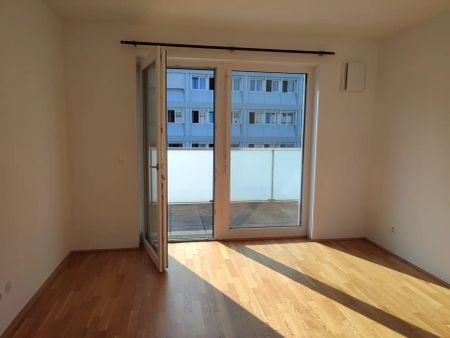 Geräumig, modern ung toll gelegen - Photo 5