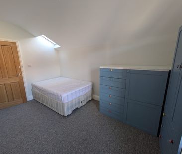 Room in a Shared House, Douglas Road, BS7 - Photo 5