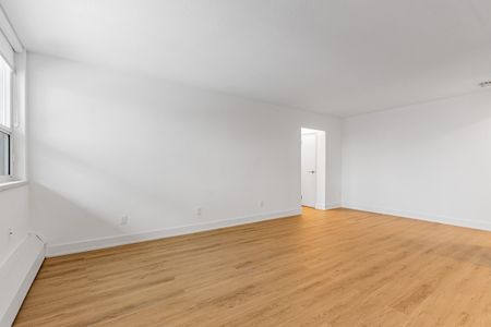 For Lease - 135 Tyndall Avenue Unit# 815, Toronto, Ontario - Photo 4